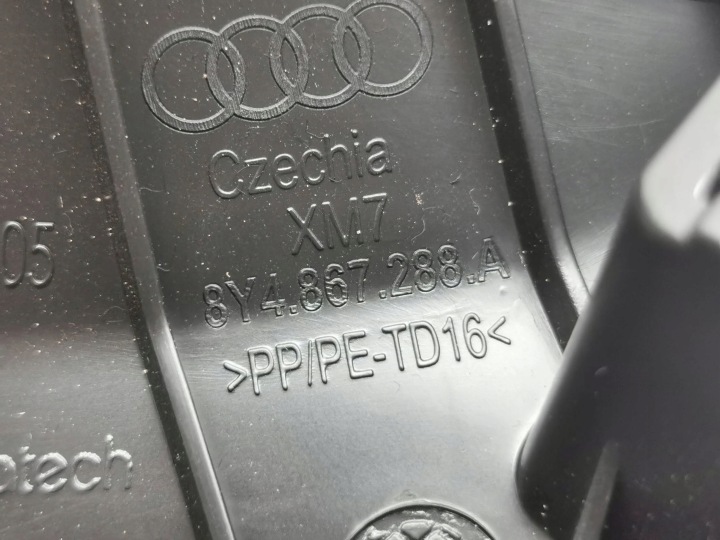 AUDI A3 8Y 2023 AUTRE PIÈCE INTÉRIEUR 8Y4867288A