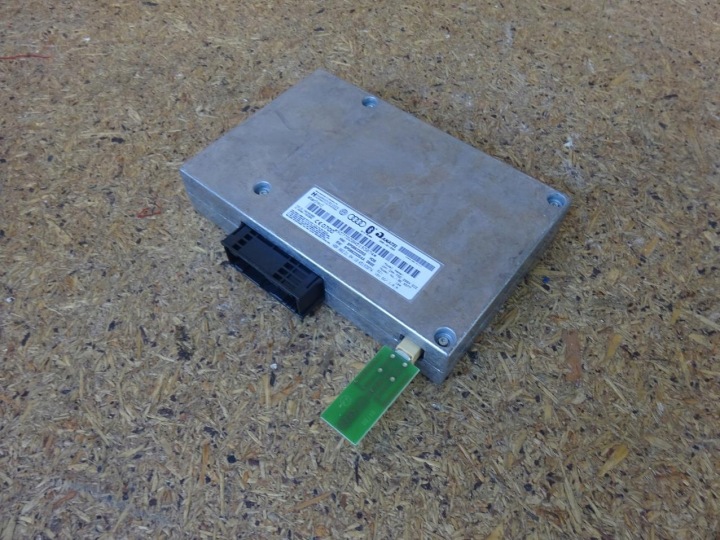 AUDI TT 8J A3 8P LIFT MODULE BLUETOOTH 8P0862335S