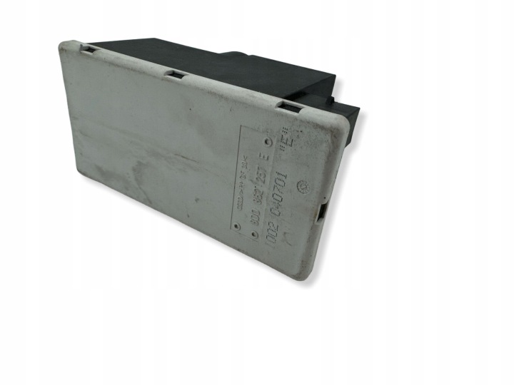 AUDI A3 S3 8L 2002 POMPE CENTRAL SERRURE
