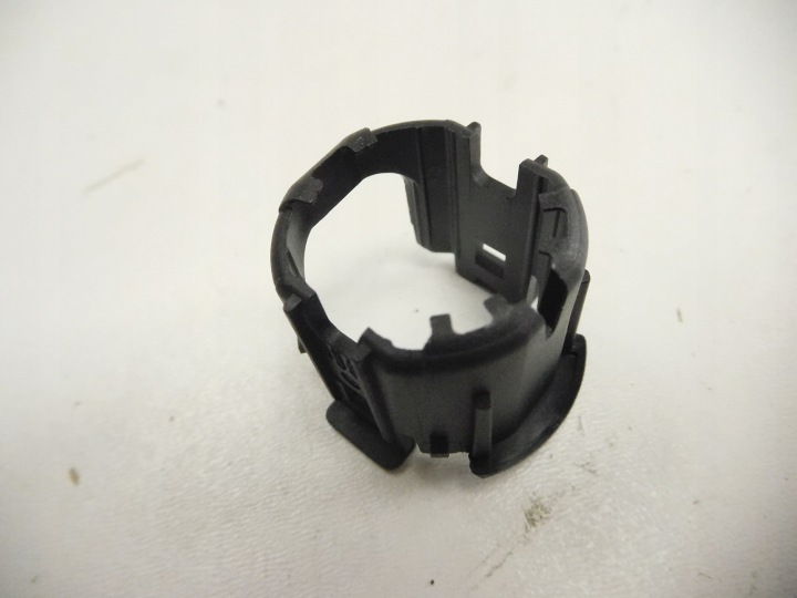 SUPPORT CAPTEUR STATIONNEMENT KUGA MONDEO 2051287