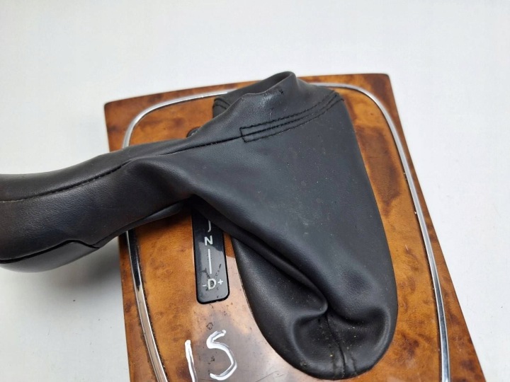 CHÂSSIS LEVIER DE VITESSES MERCEDES-BENZ E W211 A2116802336