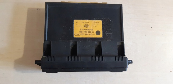 PANNEAU MONITEUR CLIMATISATION CLIMATRONIC AUDI A3 A4 B5 A6 C4 8D0820043H