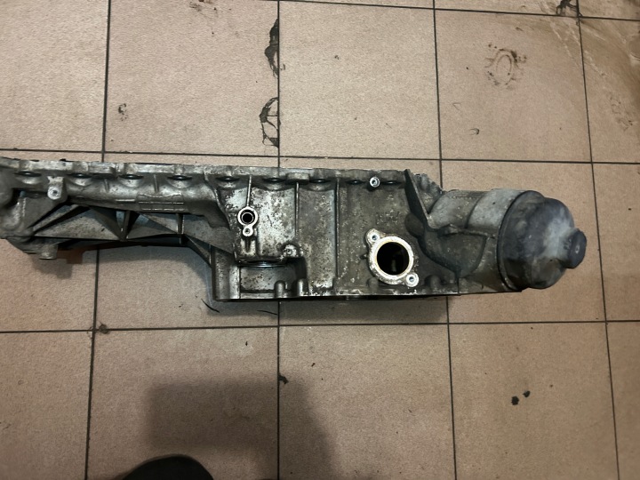 CARTER CUVETTE HUILES PORSCHE CAYENNE 4.8 TURBO 7L 07-11