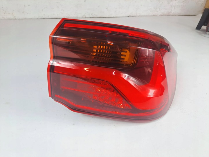 FARO DERECHA PARTE TRASERA PARTE TRASERA DERECHA BMW 2 PIEZAS F39 DIODO LUMINOSO LED 