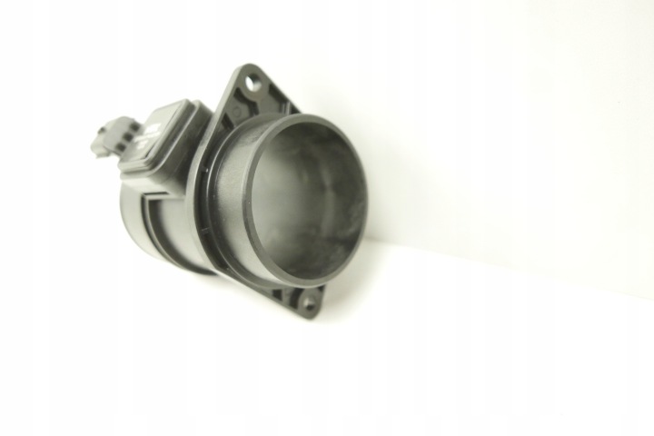 DÉBITMÈTRE AIR OPEL VIVARO 2,0CDTI 06-