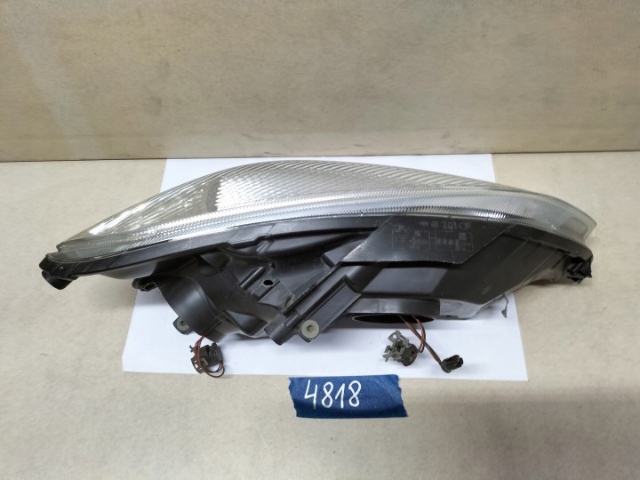 SKODA FABIA II LIFT LENTILLE PROJECTEUR GAUCHE (SZCZECIN-GORZOW- POZNAŃ 4818