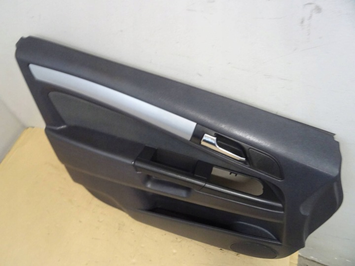 COLLECTEUR PORTES GAUCHE AVANT OPEL ZAFIRA B 5D HAYON NR687