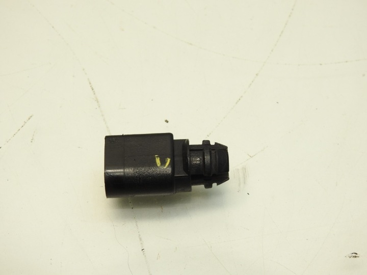 CAPTEUR TEMPÉRATURE AUDI A6 C6 8ZO820535