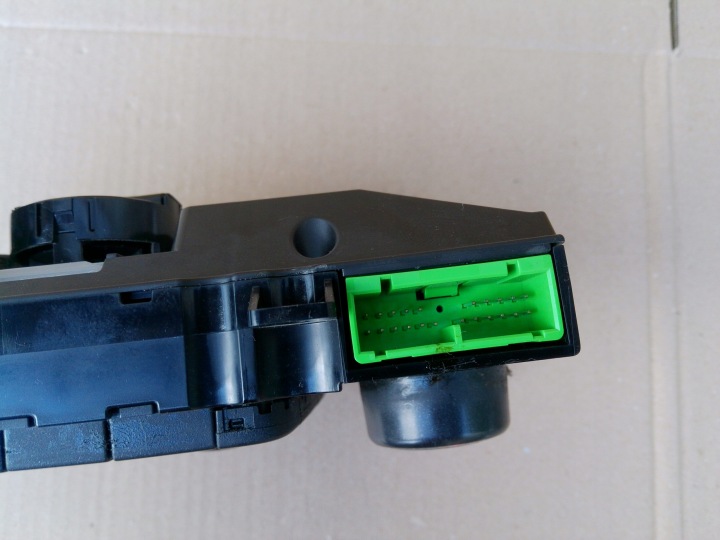 CLIMATISATION CONDUIT D'AIR RADIO 30795271 VOLVO (E)