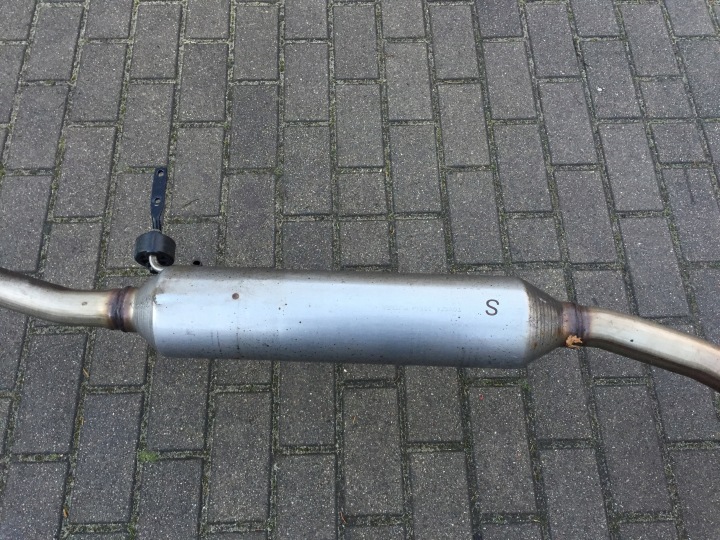 TOYOTA RAV4 V 5 SILENCIEUX ÉCHAPPEMENT 32514 FUTABA CATALYSEUR ENSEMBLE ORIGINAL