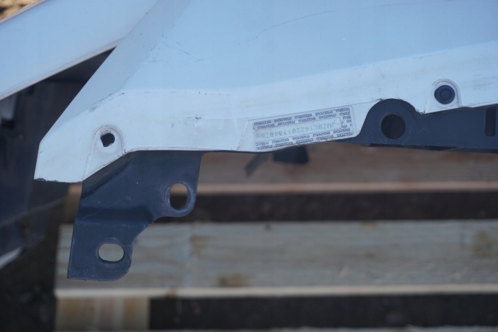 MAZDA 3 BL II LIFT 11R PARE-CHOCS AVANT BBN2-50031 CALANDRE PHARES ANTIBROUILLARD BLANC 34K