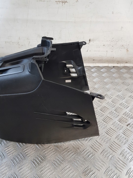 TUNNEL CENTRAL 9674476477 COMMUTATEURS VITRE PEUGEOT 301 LIFT 18R- EUROPE