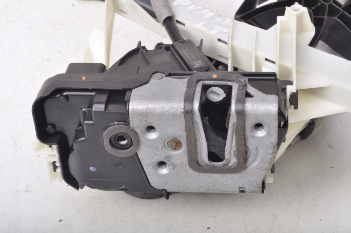 FORD PUMA MK2 SERRURE DE PORTE GAUCHE ARRIÈRE H1BA-A26413-DE