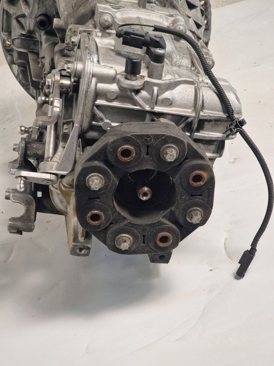 MANUELLE BOÎTE 6 VITESSE MILIEU MERCEDES-BENZ SPRINTER W906 A906260520000