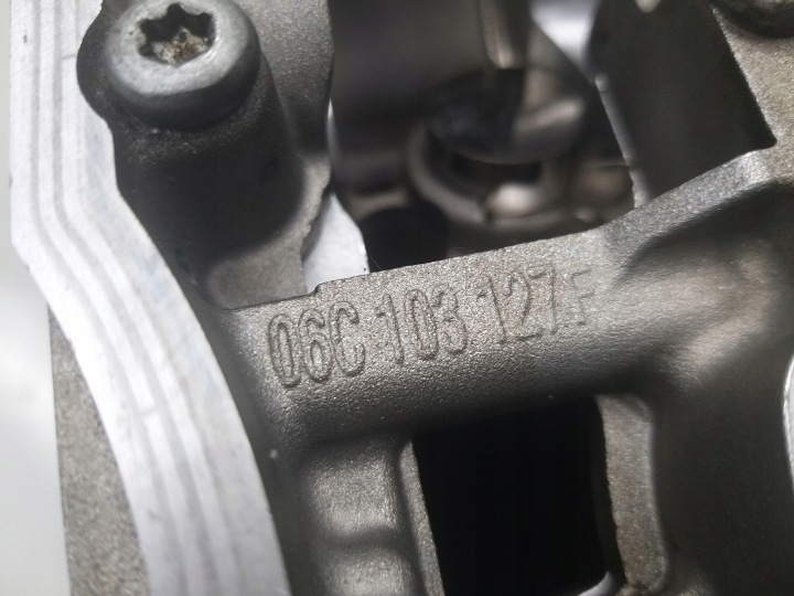 CULASSE MOTEUR GAUCHE 3.0 B V6 ASN AUDI A4 B6 A6 C5 A8 D3 06C103373E