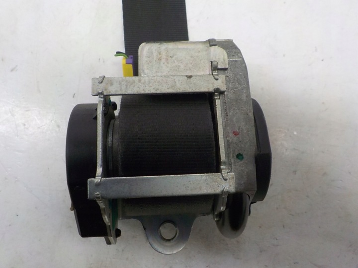 SKODA OCTAVIA II CEINTURE DE SÉCURITÉ TENDEUR GAUCHE 1Z0857701C