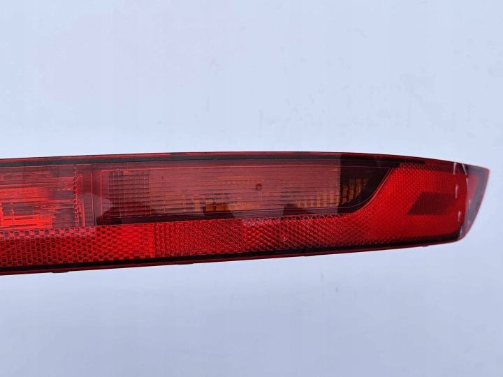 AUDI Q5 II LIFT PHARE ARRIÈRE DROITE PARE-CHOCS RÉFLECTEUR ARRIÈRE 80A945070B ORIGINAL