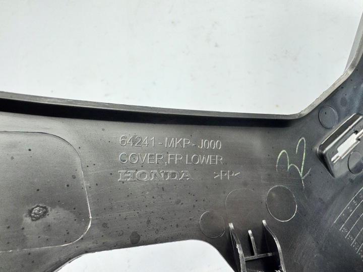 HONDA CBR 500 CALOTTE CASQUETTE AVANT REMPLISSAGE PLASTIQUE