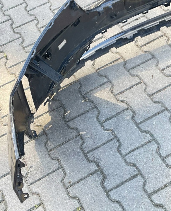 SKODA ENYAQ PARE-CHOCS AVANT 5LA807221 NOIR