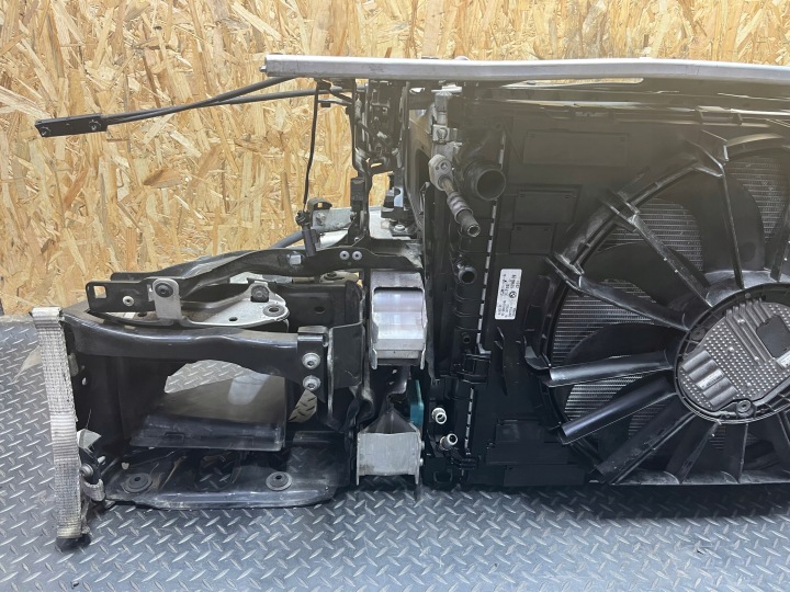 COMPLET PANNEAU AVANT POUTRE RADIATEURS VENTILATEUR BMW 7 G12