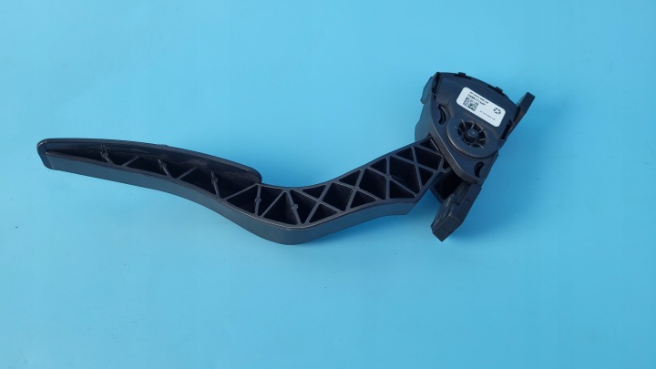 DODGE CHALLENGER SXT 19R PÉDALE GAZ POTENTIOMÈTRE 04861714AF