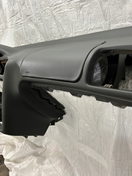 PEUGEOT 406 COUPÉ CONSOLE TABLEAU DE BORD EUROPE