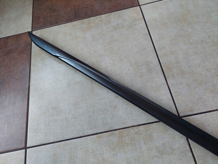 MOULURE SEUIL GAUCHE AUDI A4 B9 LIFT S-LINE 8W0