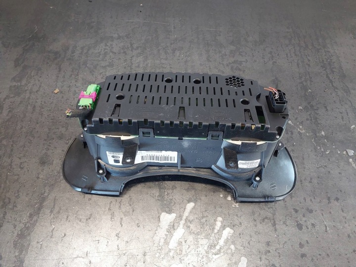 COMPTEUR COMPTEUR DE VITESSE SEAT IBIZA III (6L) 6L0920803A