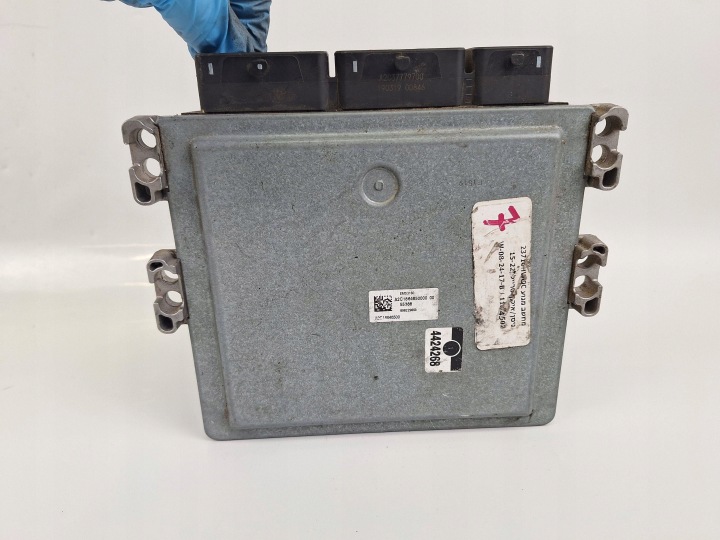 CONTRÔLEUR MOTEUR NISSAN QASHQAI 23710HV70C