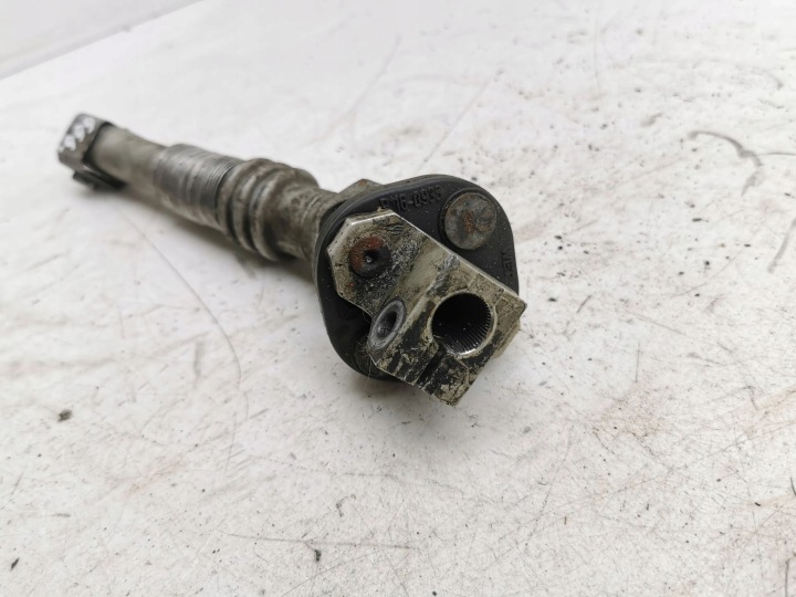 MERCEDES-BENZ AVEC W221 2007 JOINT ARBRE COLONNES DIRECTION