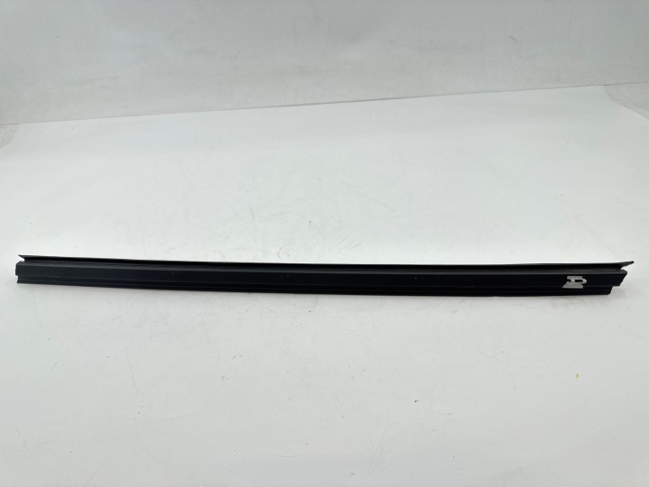 2016 BMW M3 F80 JOINT D'ÉTANCHÉITÉ VITRES PORTES AVANT 7258299