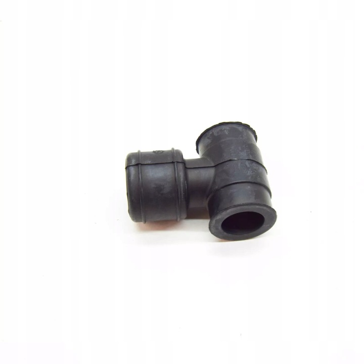 AUDI A3 8L RACCORD WEZA PCV 3-DROZNE DANS KSZTALCIE T 06A103247