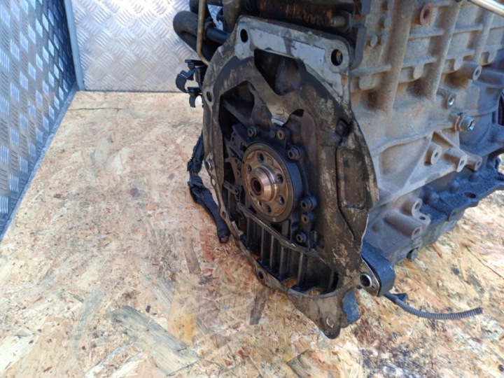 AUDI A3 8P 2.0 TDI MOTEUR DIESEL AZV
