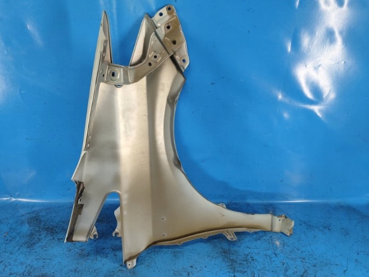 AILE AVANT GAUCHE 53802-47050 TOYOTA PRIUS 30 09-17