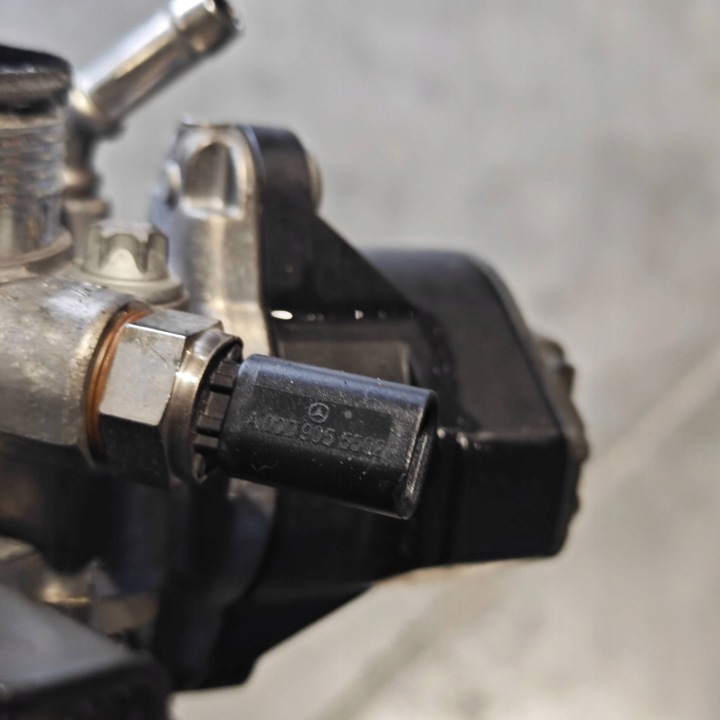 RADIATEUR EGR A6541402801 MERCEDES-BENZ 2.0