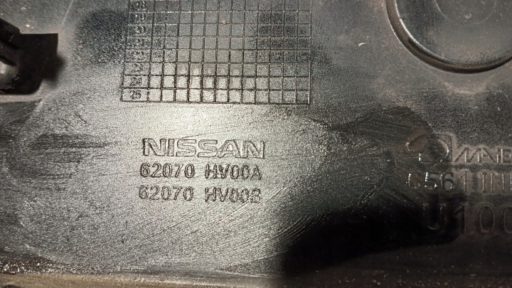 NISSAN QASHQAI II J11 LIFT 17-22 62310-HV00A 62070-HV00A ORIGINAL EN BON ÉTAT