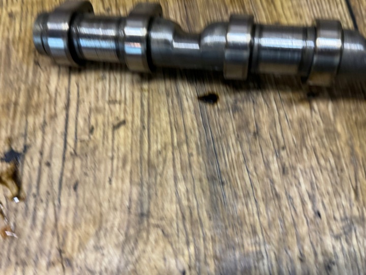 ARBRE À CAMES ADMISSION AUDI A4 B8 A3 8P 1.8 TFSI 06H109101F 06H109088C