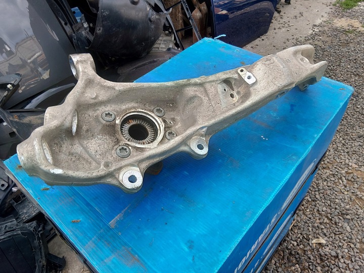 BMW X5 G05 X6 G06 X7 G07 ROTULE DE DIRECTION MOYEU AVANT AVANT DROITE 6876656