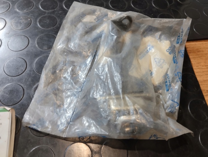 LIMITEUR PORTES AVANT DROIT DAEWOO NUBIRA 1.6 2.0 DOHC