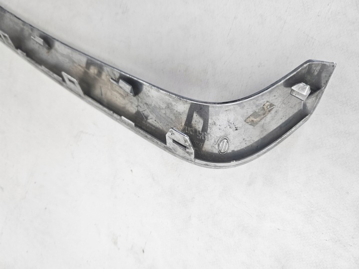 RENAULT SCENIC III LIFT 2013 2015 MOULURE CHROME PARE-CHOCS AVANT 620789172R