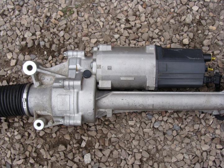 CRÉMAILLÈRE DE DIRECTION MERCEDES E-KLASA W213 2134604802 NEUF