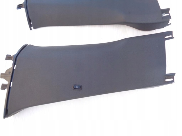 PROTECTION REVÊTEMENT MONTANTS DROITE OU GAUCHE VW PASSAT CC B7