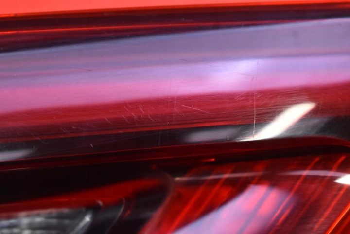 PHARE GAUCHE ARRIÈRE ARRIÈRE 39107532 OPEL INSIGNIA B UNIVERSEL 17-20