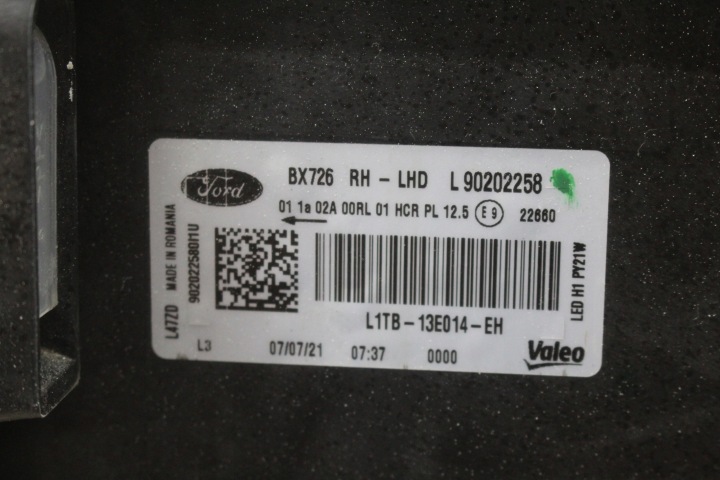 PHARE DROITE AVANT FORD PUMA COMPLET LED L902022258 L1TB-13E014-EH