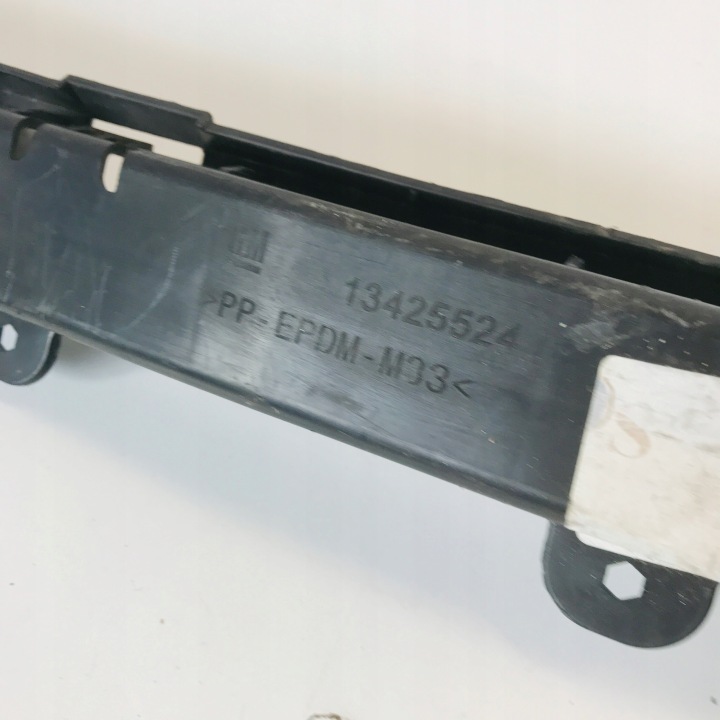 OPEL ASTRA 5 K GLISSIÈRE PARE-CHOCS ARRIÈRE 13425523
