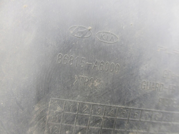 HYUNDAI I30 II 13-16 3D HAYON PASSAGE DE ROUE GAUCHE AVANT 86815-A6000