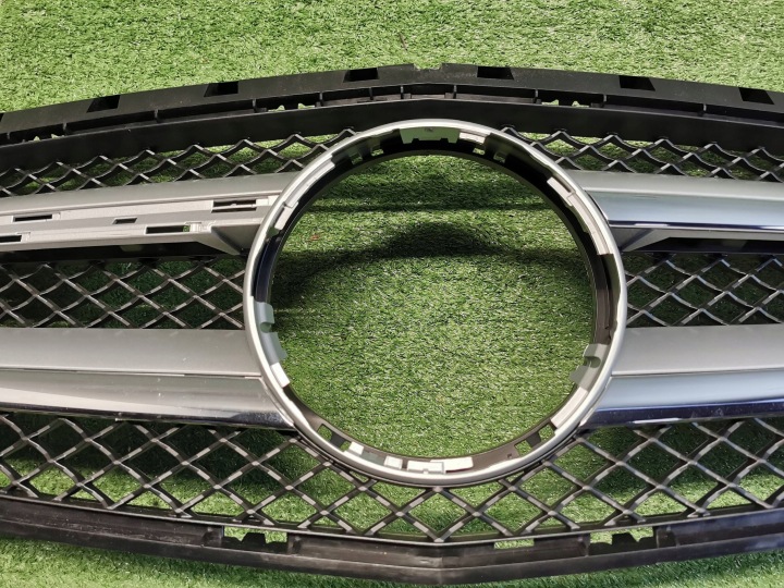 MERCEDES B-KLASA W246 11- GRILLE CALANDRE A2468880260