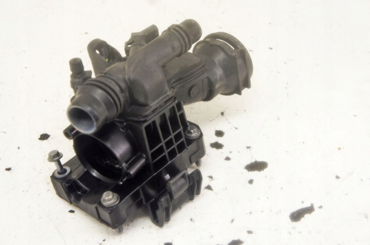UN188 OPEL CORSA F CHÂSSIS THERMOSTAT AR