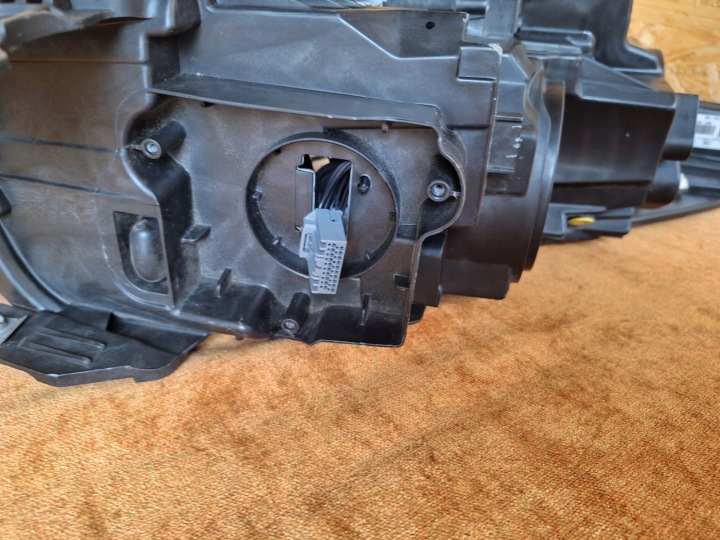 FORD KUGA II MK2 LIFT PHARE GAUCHE BI XÉNON ROTATIF GV41 13D155AJ