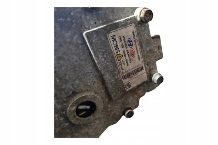 PETIT MOTEUR RÉSERVOIR LAVE-GLACES KIA SOUL II (PS) 365000E200 GASOLINE